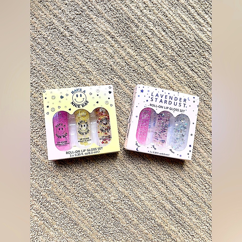 🫧 bundle of 2 roll-on lip gloss sets 🫧